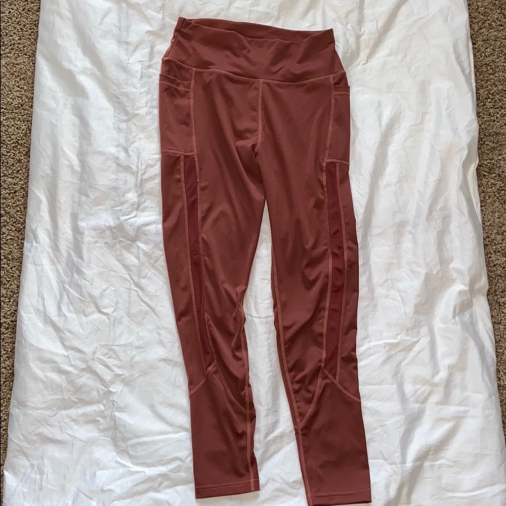 Rust colored tights with pockets